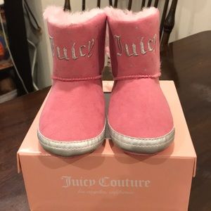 Brand New - Juicy Couture Baby Boots Burbank pink